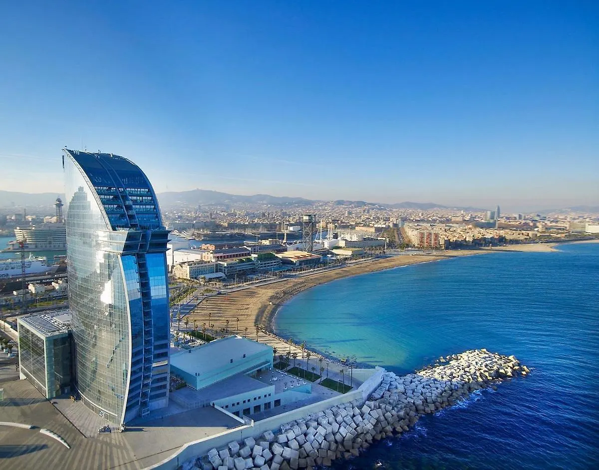 Apartment Barcelona Chic Apartments- Free Parking - 10 Min From Bcn City Centre By Metro